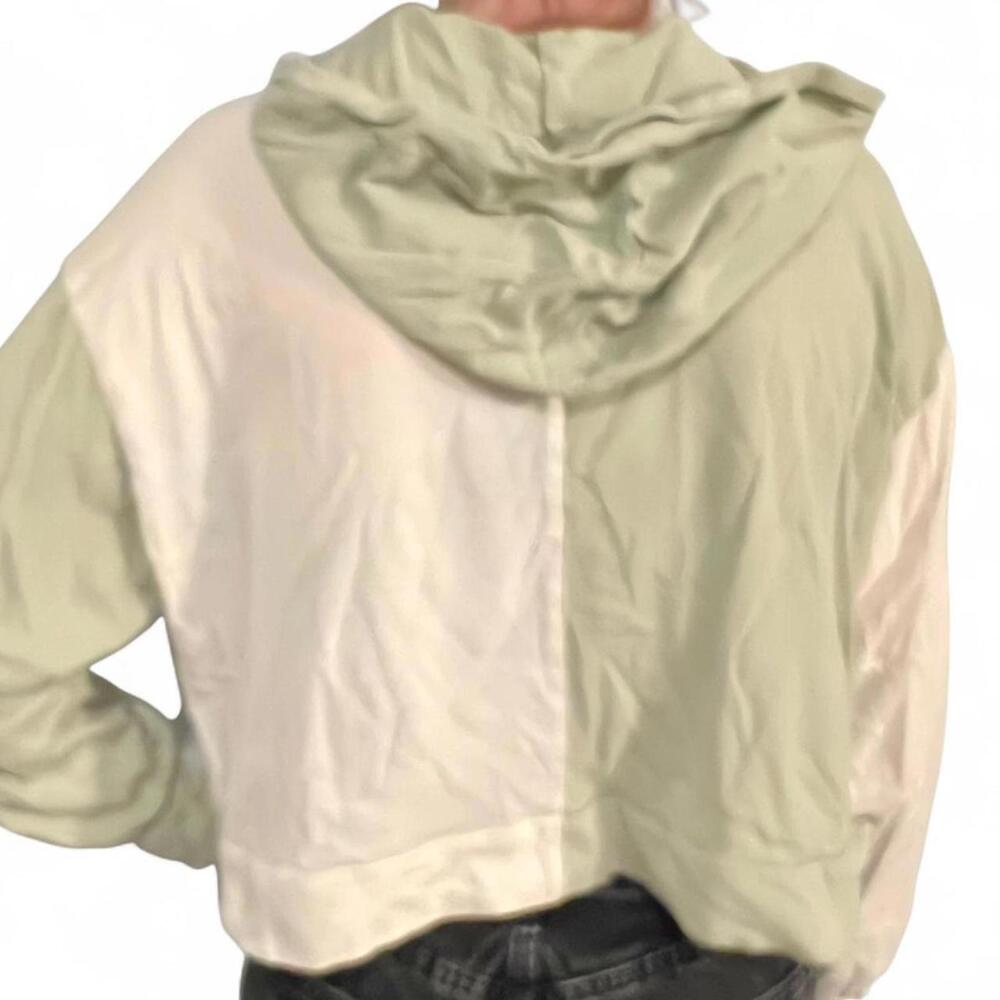 Hollister Sage & Cream Cropped Hoodie , Size Small - Picture 2 of 3